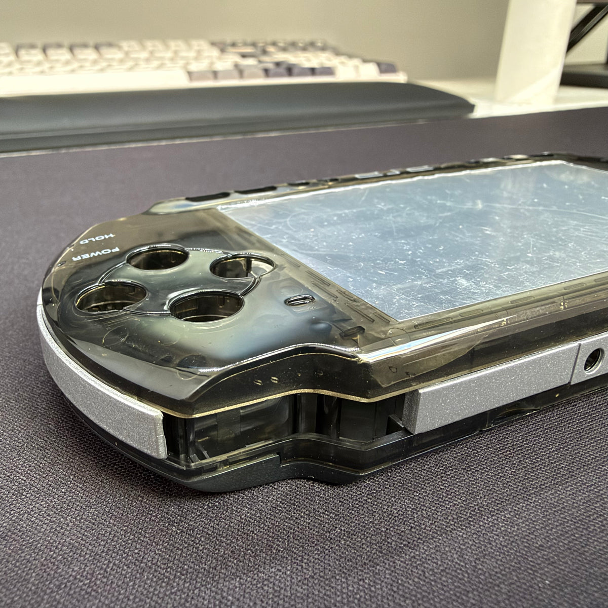 Premium PSP 3000 Full Replacement Shell Kit – Transparent Black Housing with Buttons