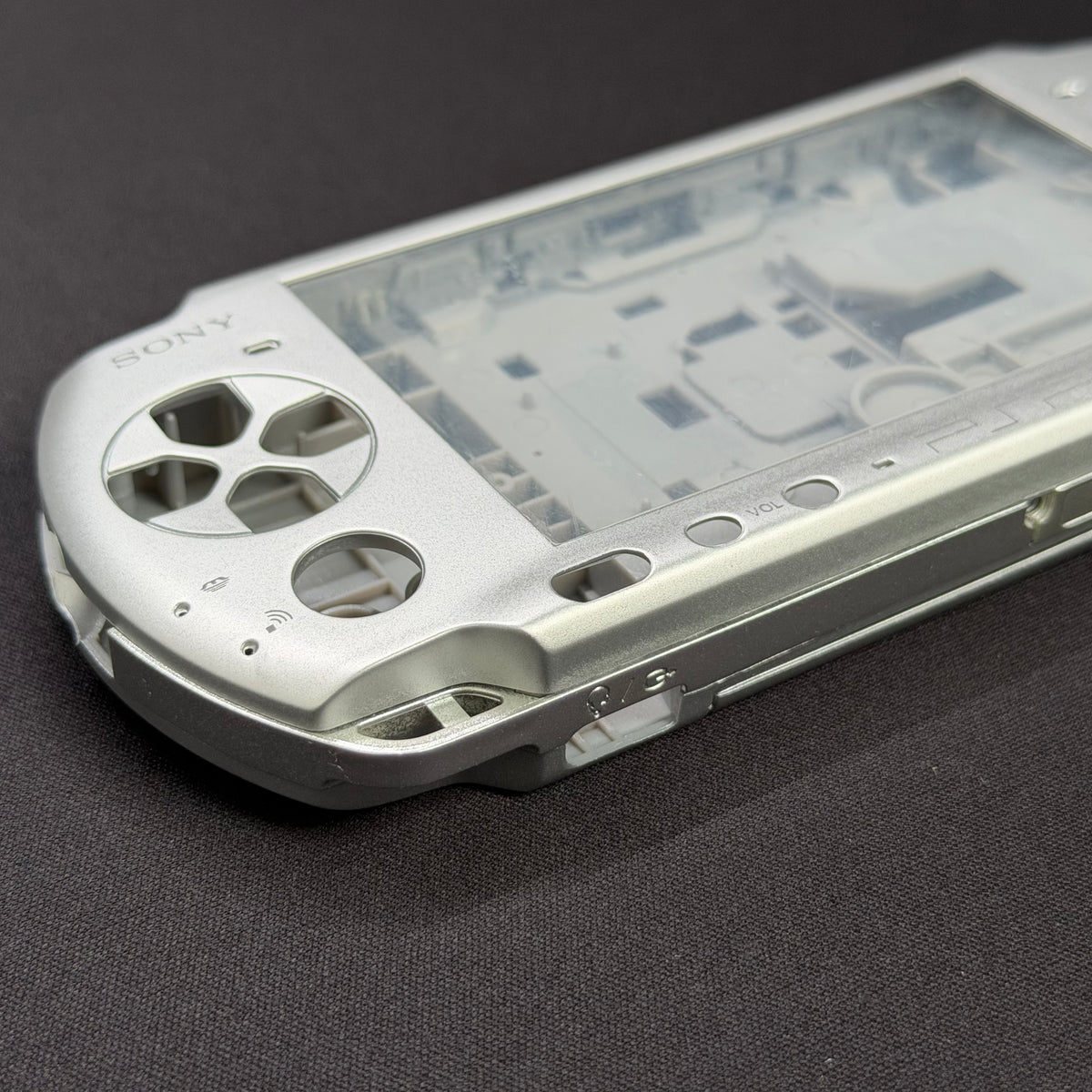 Premium PSP 3000 Full Replacement Shell Kit – Silver Housing with Buttons