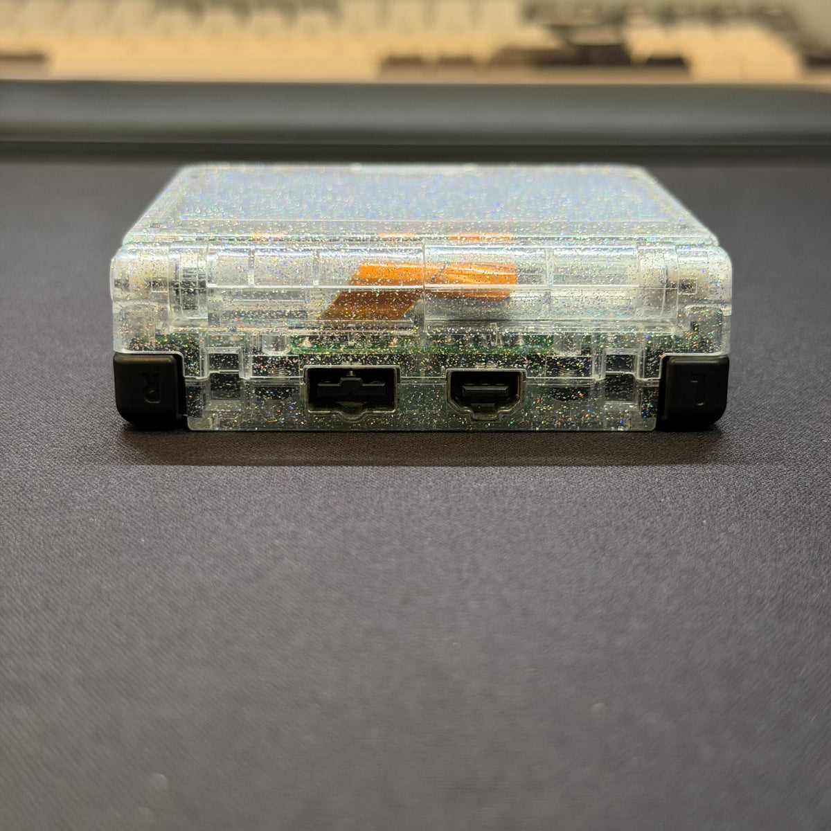 Nintendo Game Boy Advance SP – Transparent Clear Glitter