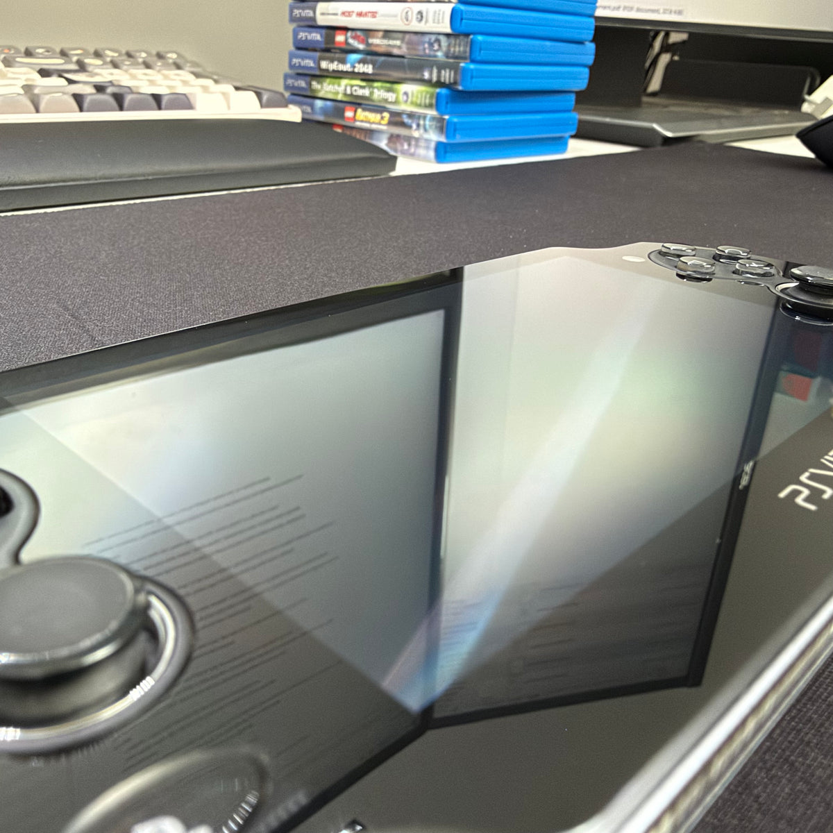 Sony PS Vita 1000 OLED Black 256GB SD2Vita