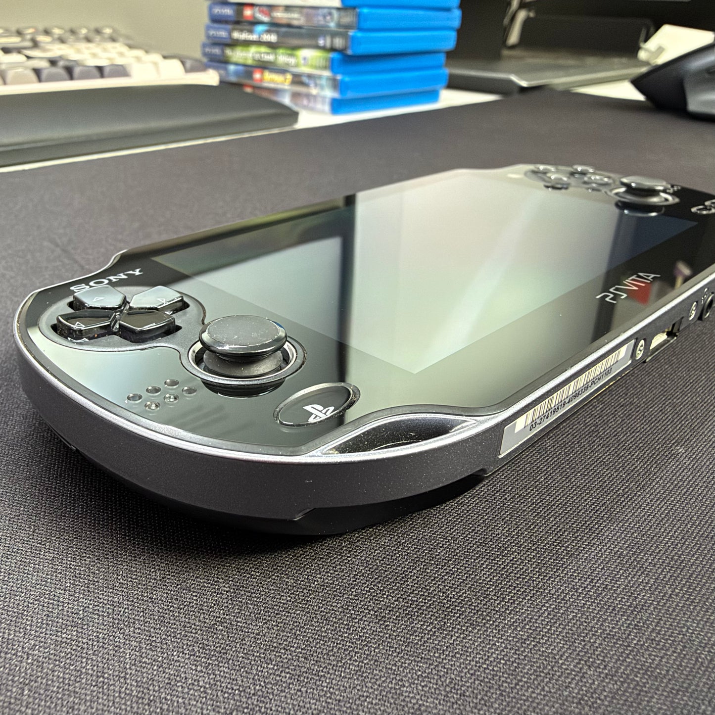 Sony PS Vita 1000 OLED Black 128GB SD2Vita