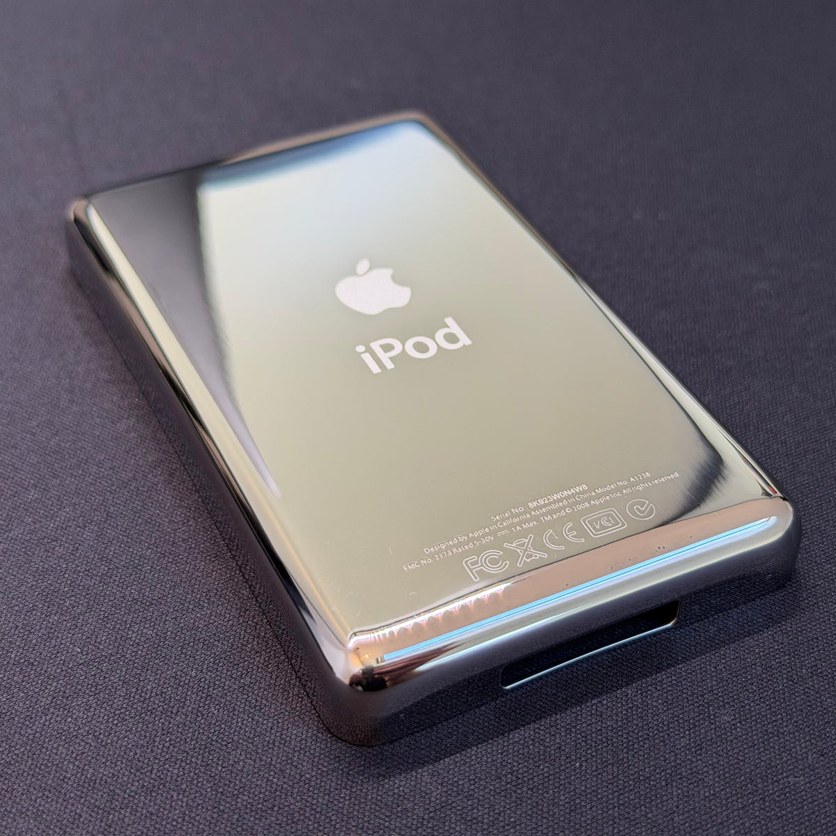 Silver Thick Back Housing – For iPod Classic / Video