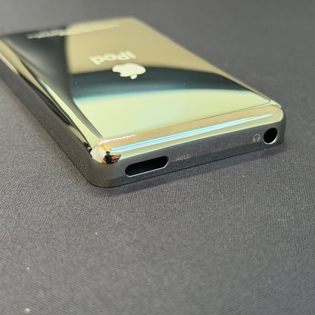 Silver Thick Back Housing – For iPod Classic / Video