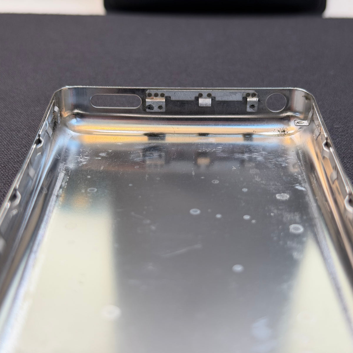 Silver Thick Back Housing – For iPod Classic / Video