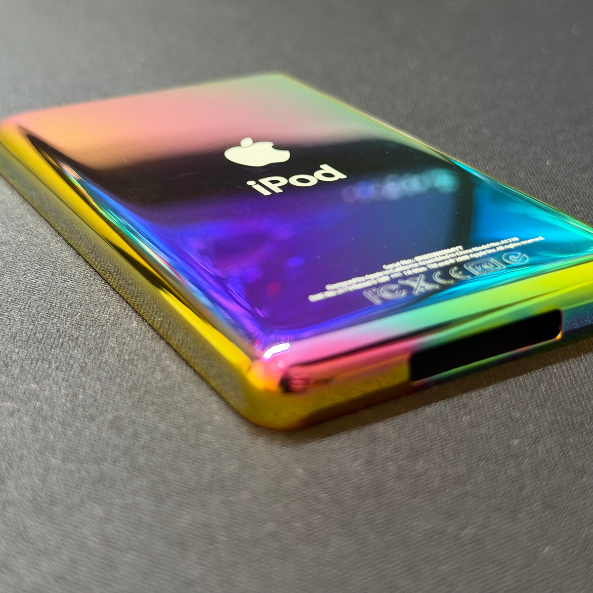 Rainbow Thin Back Housing – For iPod Classic / Video