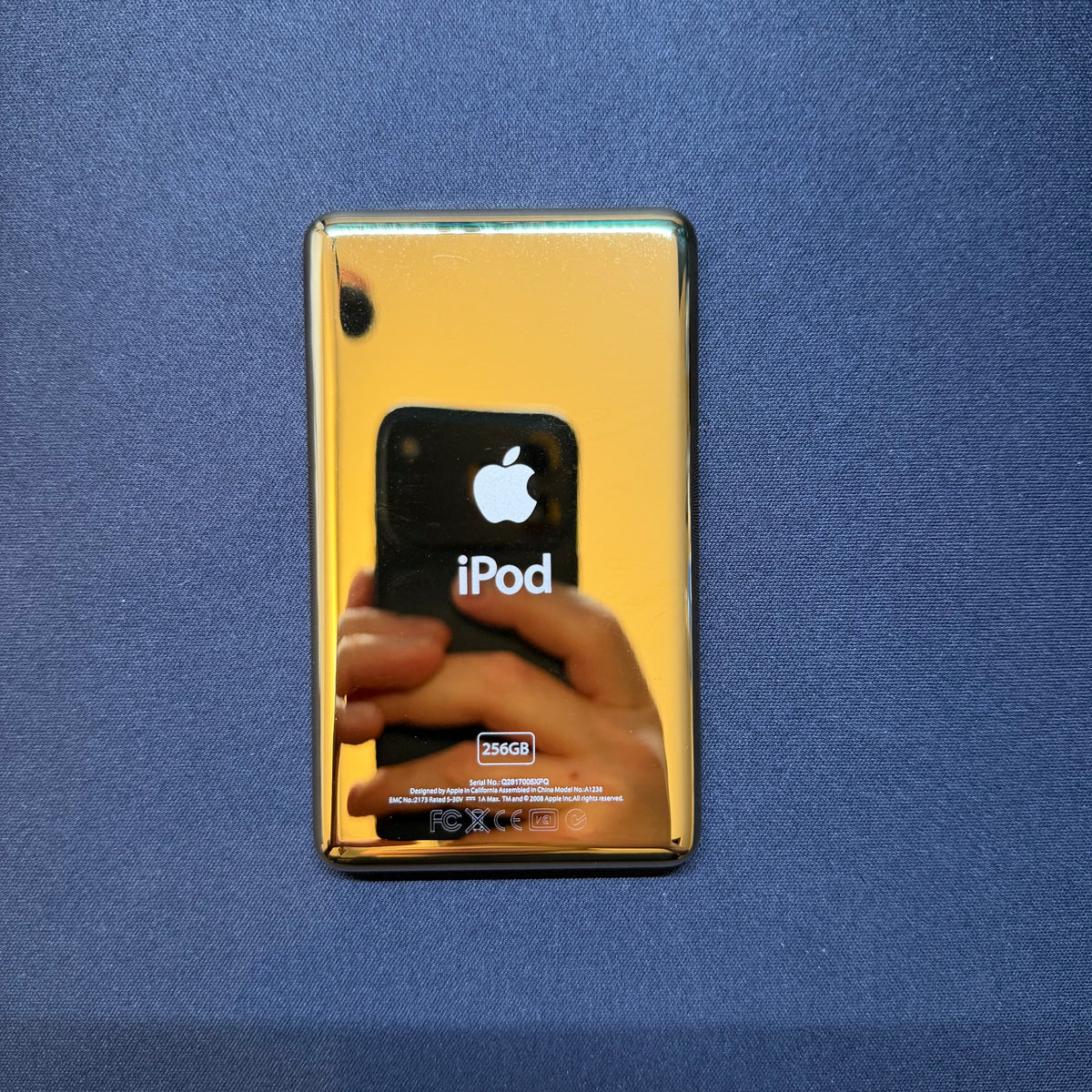 Gold Thin Back Housing – For iPod Classic / Video