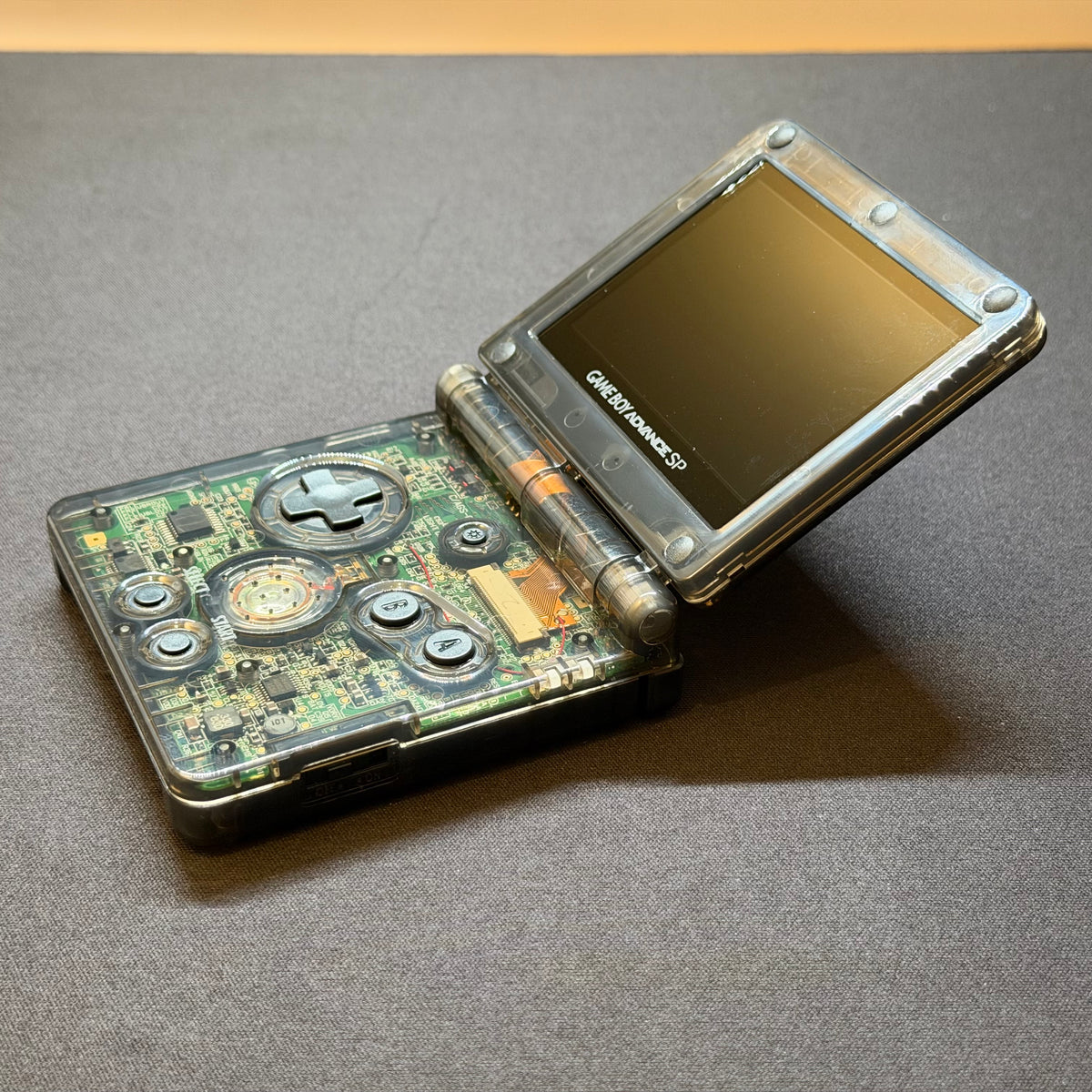 Nintendo Game Boy Advance SP – Transparent Black