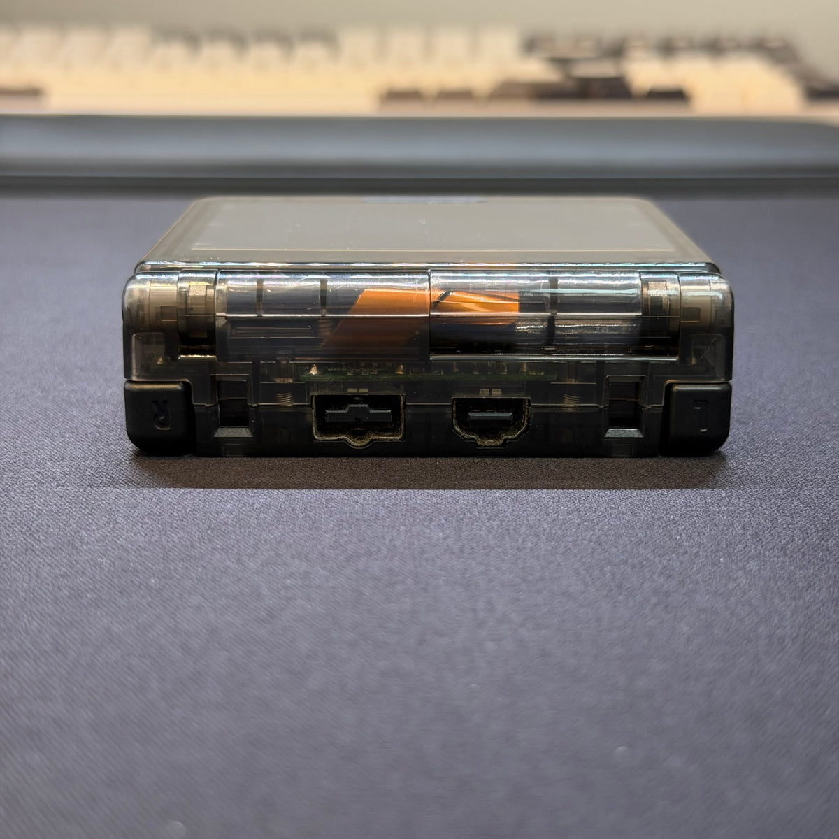 Nintendo Game Boy Advance SP – Transparent Black