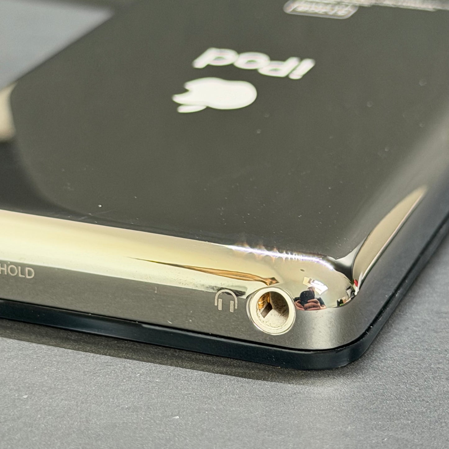Apple iPod Video 5th Gen - Transparent Black