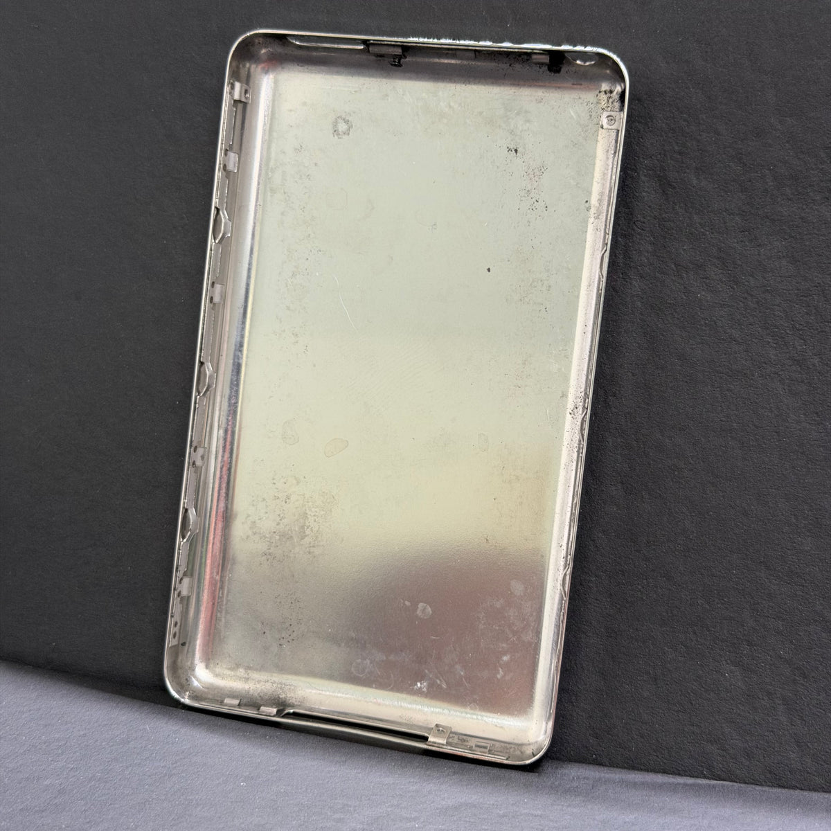 Silver Thin Back Housing – For iPod Classic / Video