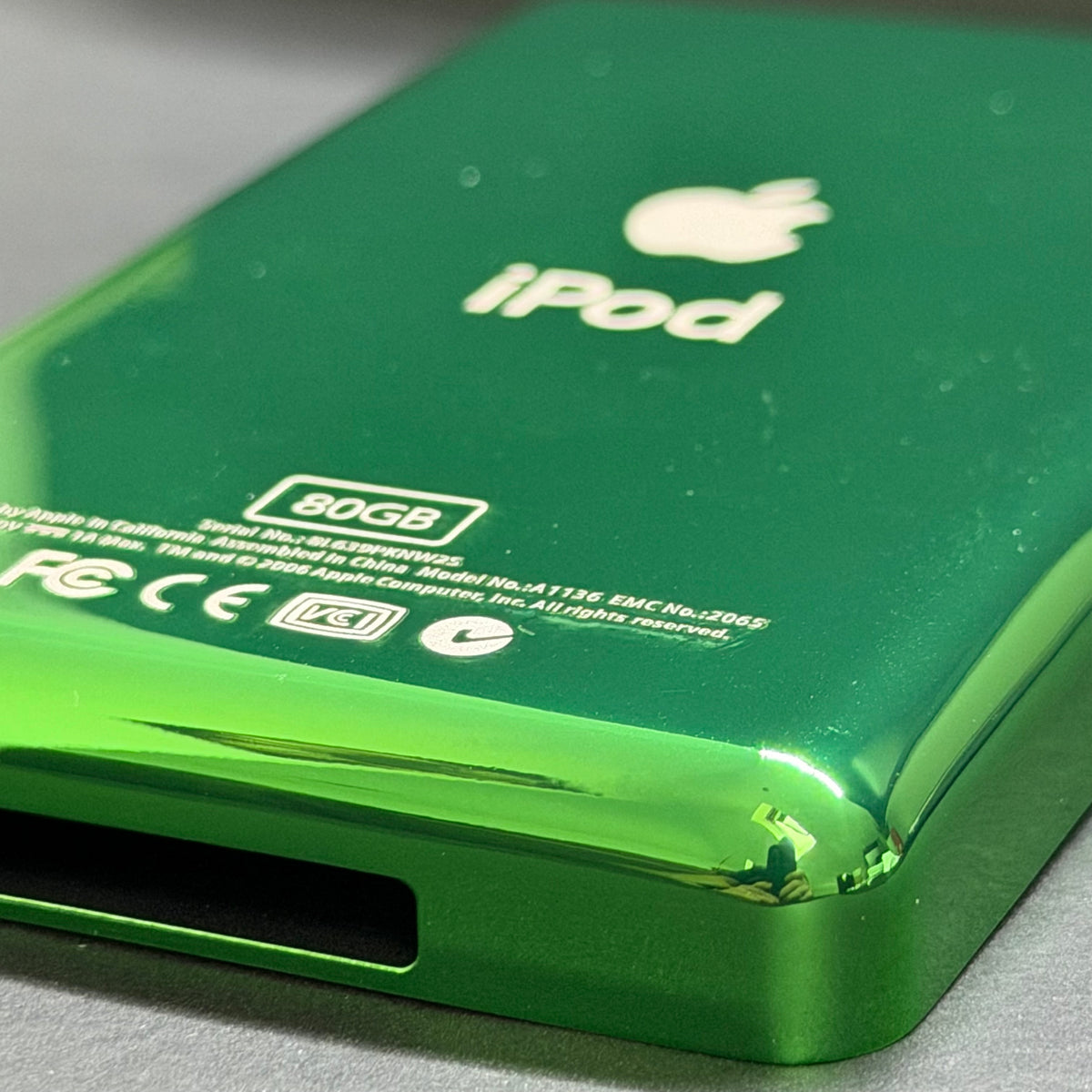 Green Thick Back Housing – For iPod Video / Classic