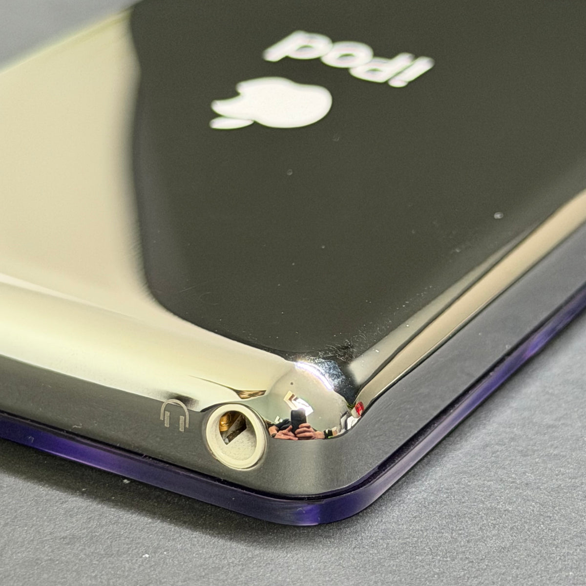 Apple iPod Video 5th Gen – Transparent Purple