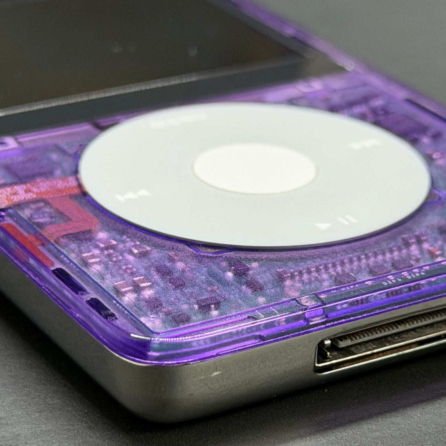 Apple iPod Video 5th Gen – Transparent Purple