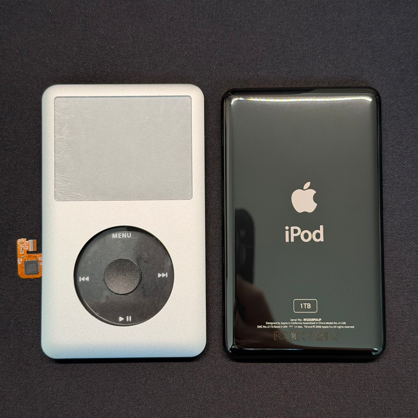 iPod Classic 6th 7th Gen Complete Housing Kit - Silver / Black