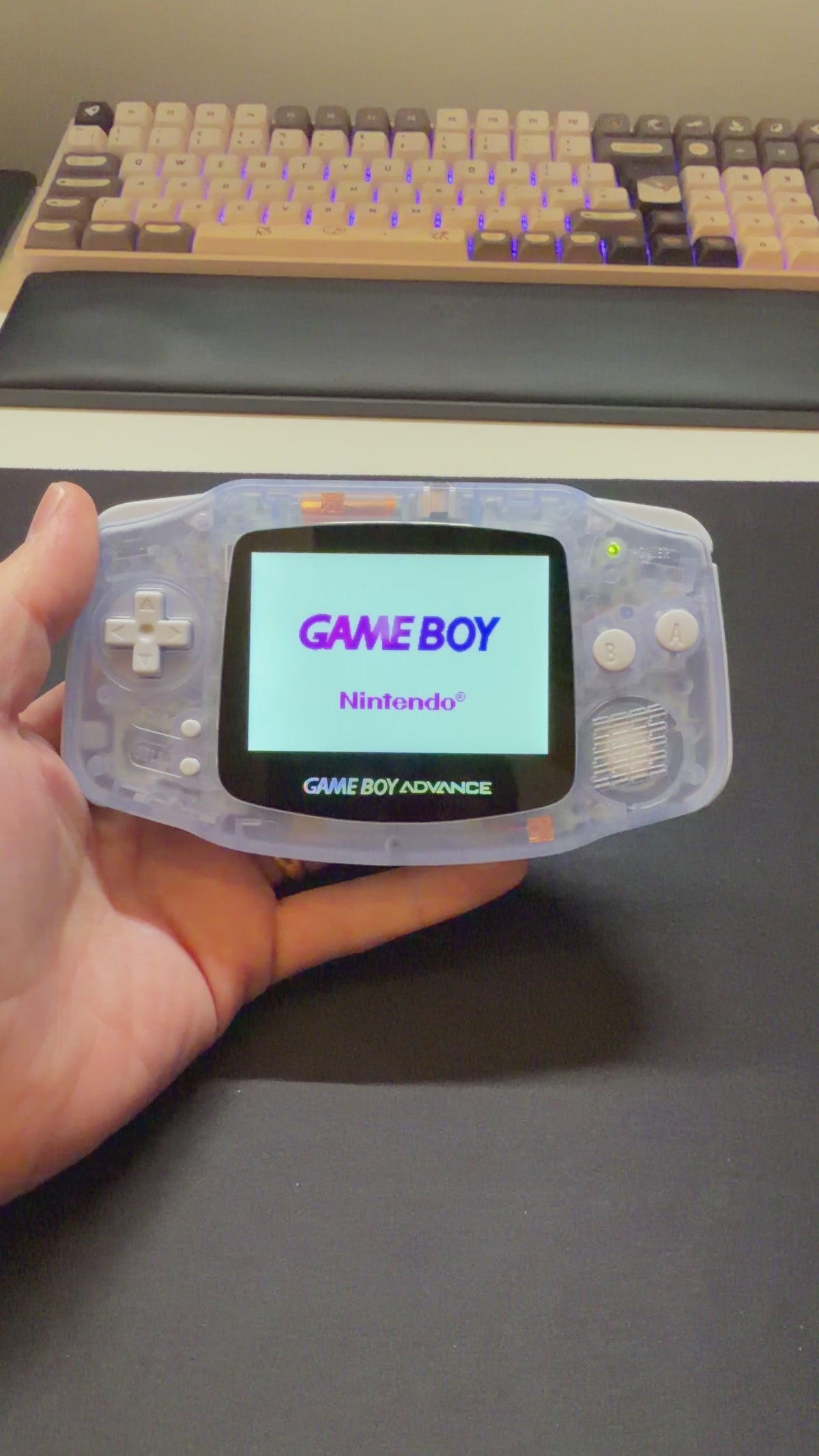 Nintendo Game Boy Advance - Crystal Ice