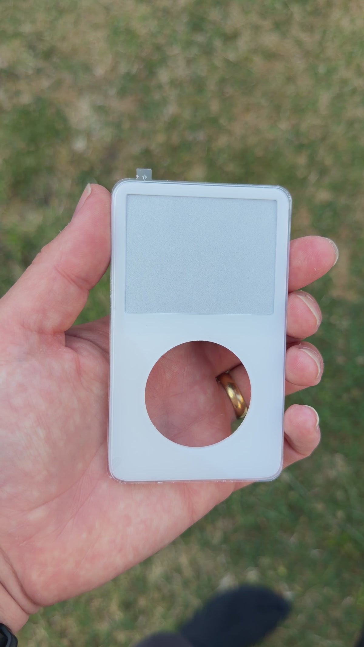 White Front Housing – For iPod Video 5th / 5.5 Gen
